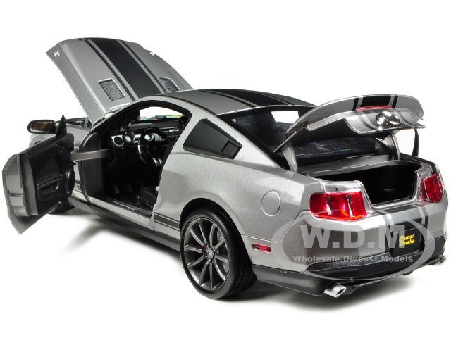 2011 SHELBY MUSTANG GT 500 SUPER SNAKE GREY 1/18 SHELBY COLLECTIBLES 