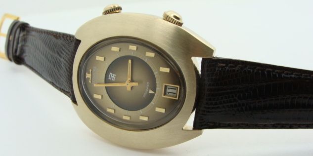Jaeger LeCoultre 14K Vintage Memovox Alarm Auto Watch  
