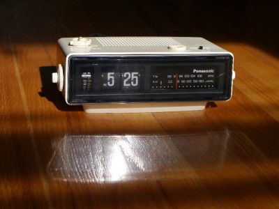 Panasonic Vintage Flip Clock Radio Bakelite Howard Eamaes Danish 